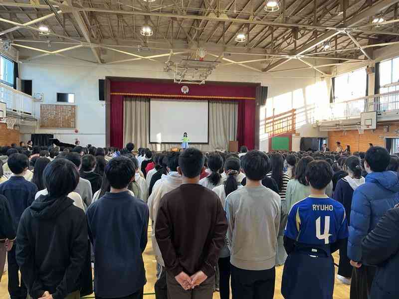 efb81bdc-630e-43e8-b0e2-bce9aa43bb32