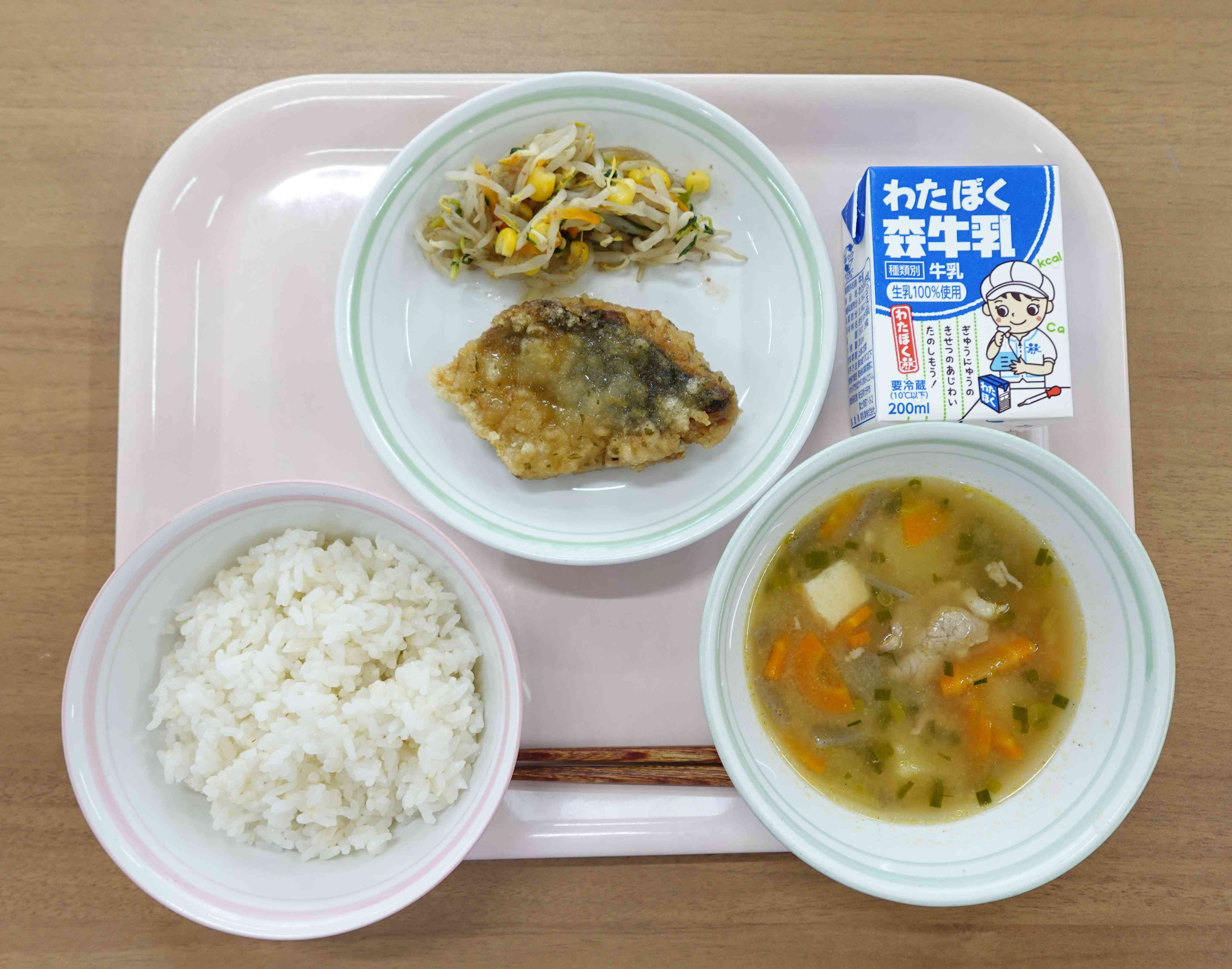 1日(火)